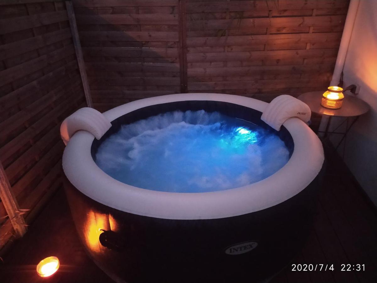 로양 Maison Au Calme Climatisee Avec Spa De Mai A Fin Septembre 빌라 외부 사진